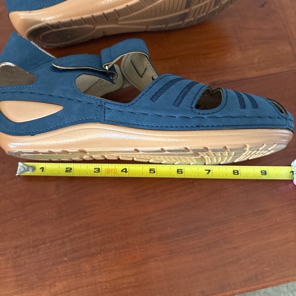 Luo Ge Blue Comfort Sandals Velcro Strap Fits 8–8.5 - Picture 8 of 9